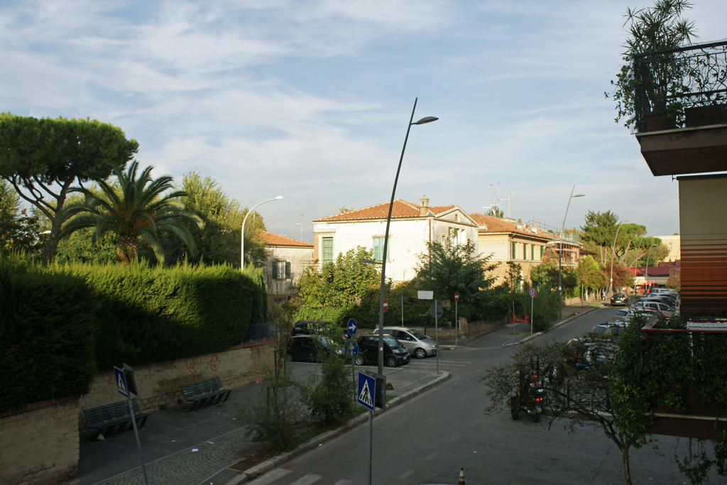 לינה וארוחת בוקר רומא La Fontana Di Carlotta מראה חיצוני תמונה